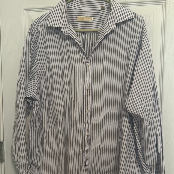 Michael Kors button down shirt - Picture 2 of 7